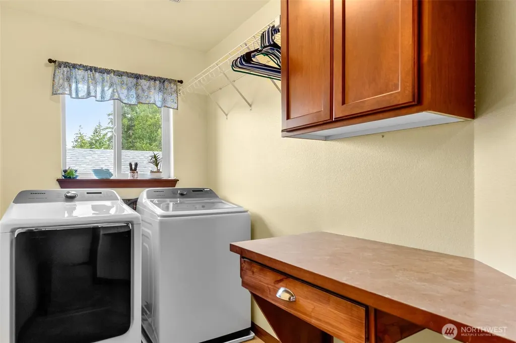 4643 Helena Avenue SE Lacey WA 98503