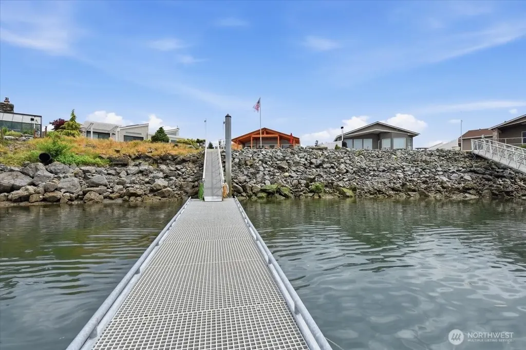 5301 Doon Way Anacortes WA 98221