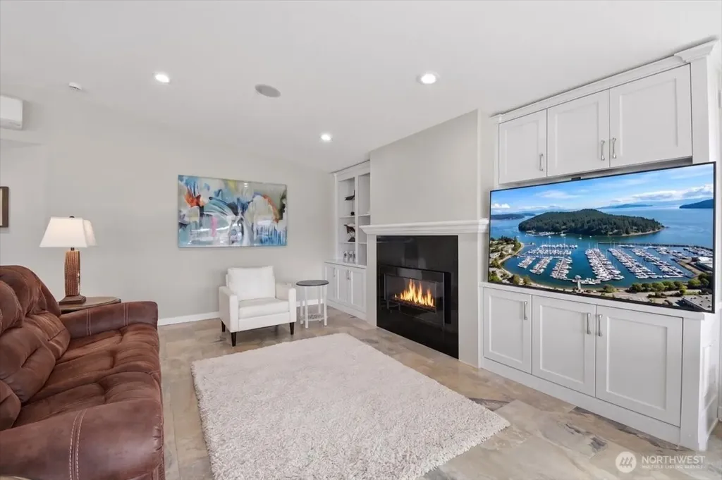 5301 Doon Way Anacortes WA 98221