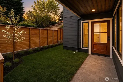 909 32nd Avenue S Seattle WA 98144