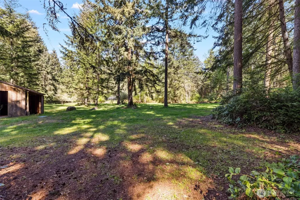 28525 143rd Avenue SW Vashon WA 98070