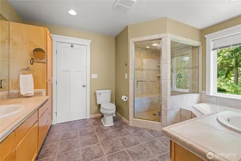 28525 143rd Avenue SW Vashon WA 98070