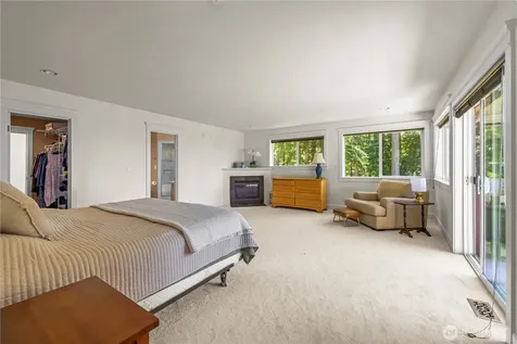 28525 143rd Avenue SW Vashon WA 98070