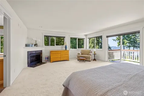 28525 143rd Avenue SW Vashon WA 98070