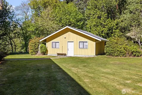 28525 143rd Avenue SW Vashon WA 98070
