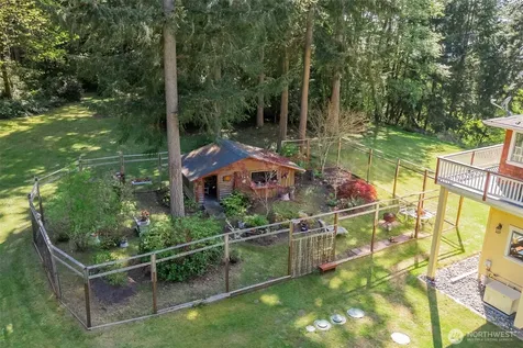 28525 143rd Avenue SW Vashon WA 98070