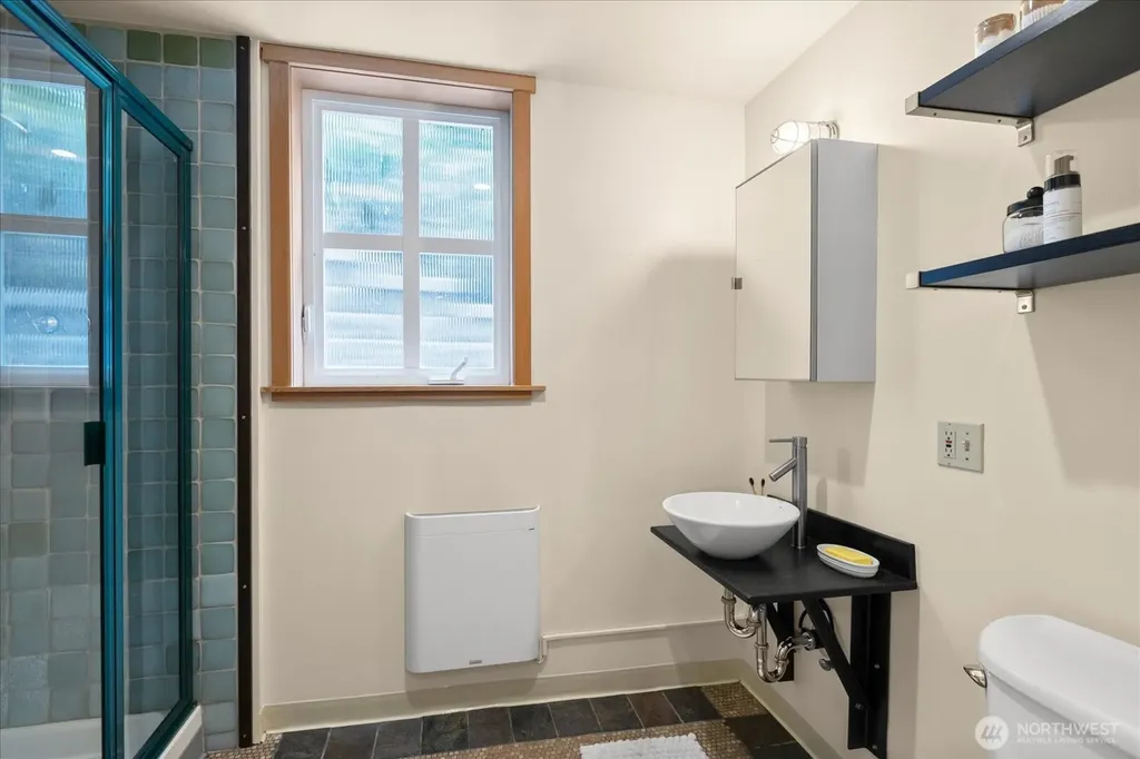 2804 Prosch Avenue W Seattle WA 98119