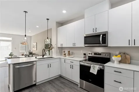 16830 20th Avenue W Lynnwood WA 98037