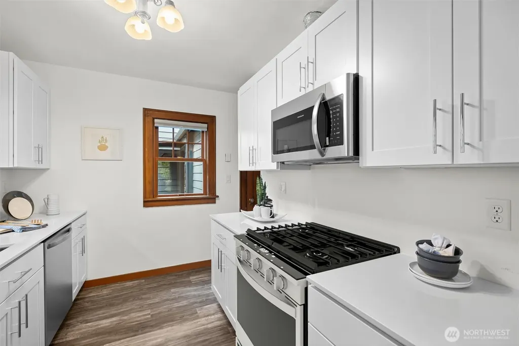 1417 Martin Luther King Jr Way Seattle WA 98122
