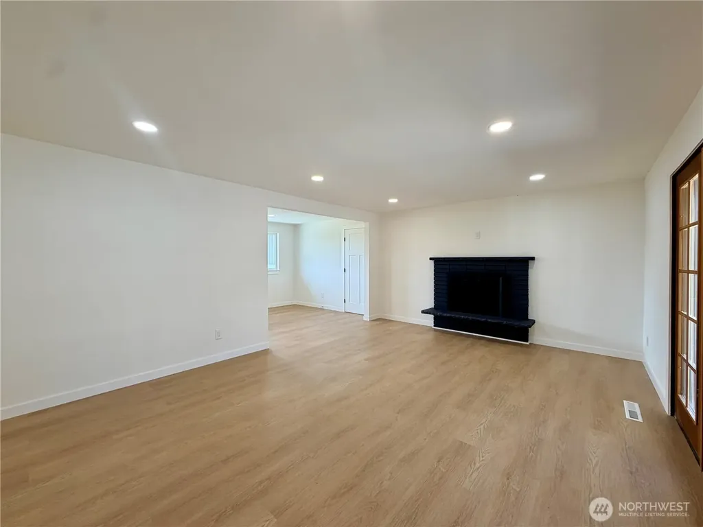 4627 S 73rd Street Tacoma WA 98409