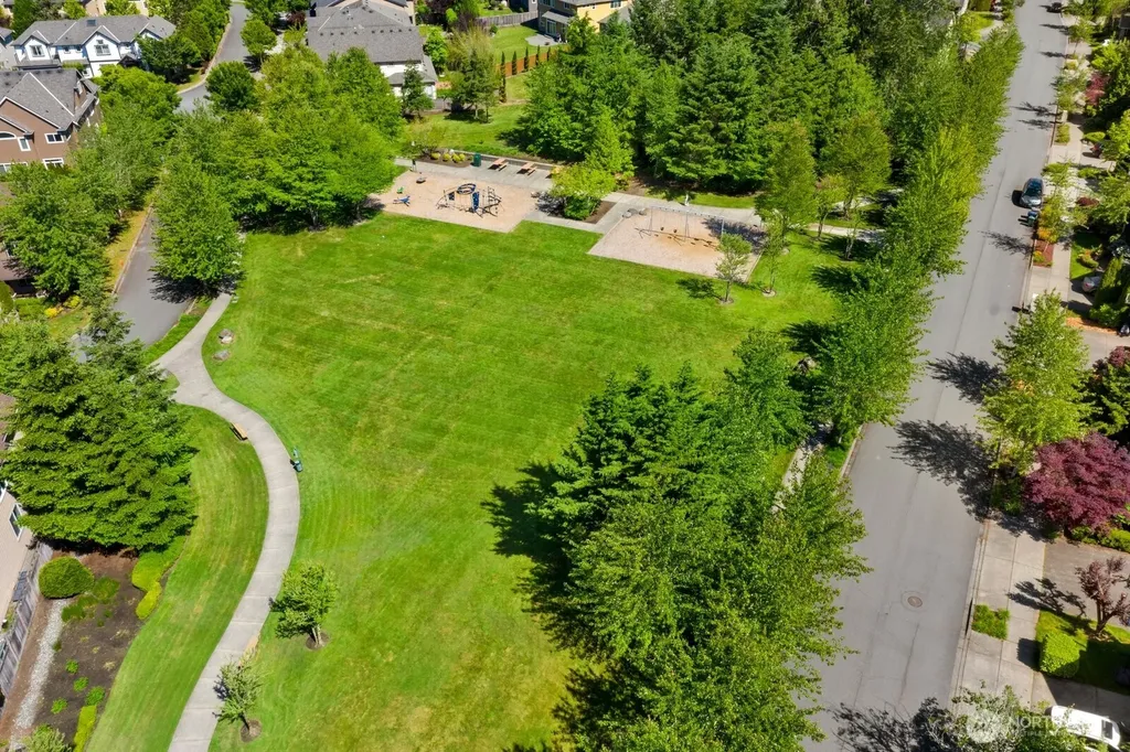 10643 238th Place NE Redmond WA 98053