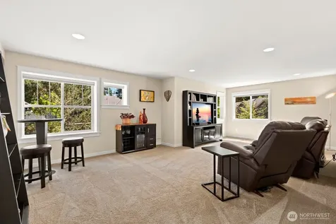 10643 238th Place NE Redmond WA 98053