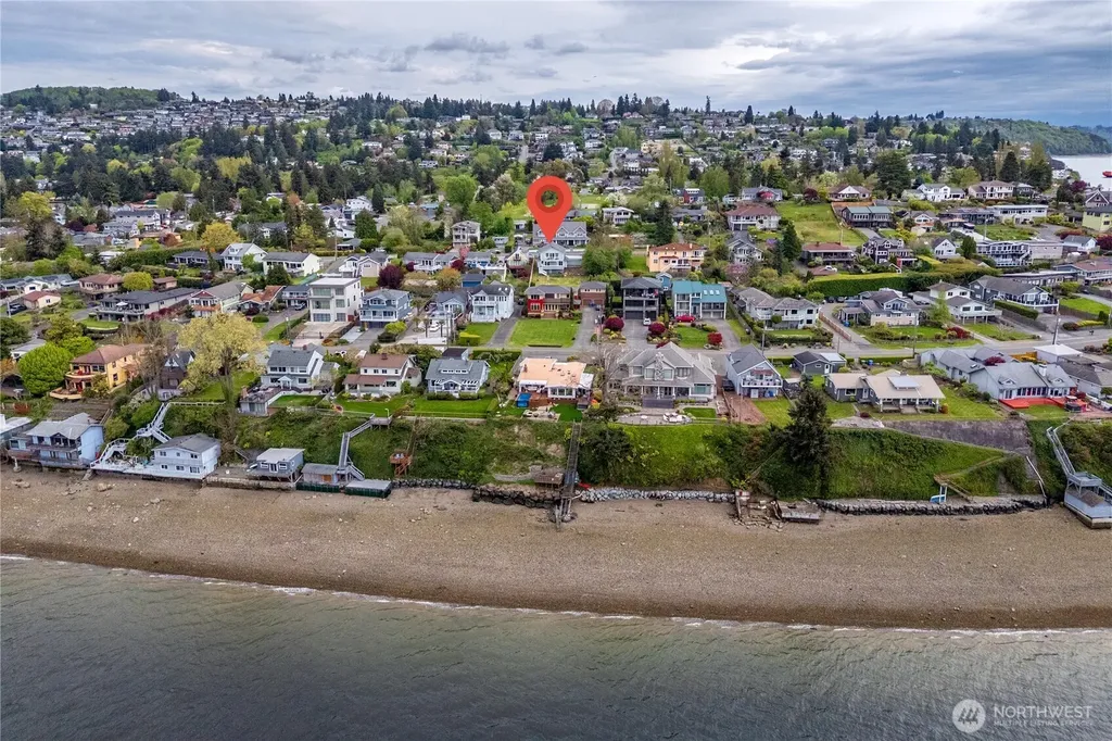 5006 Hyada Boulevard NE Tacoma WA 98422