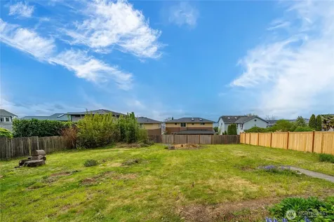 5006 Hyada Boulevard NE Tacoma WA 98422