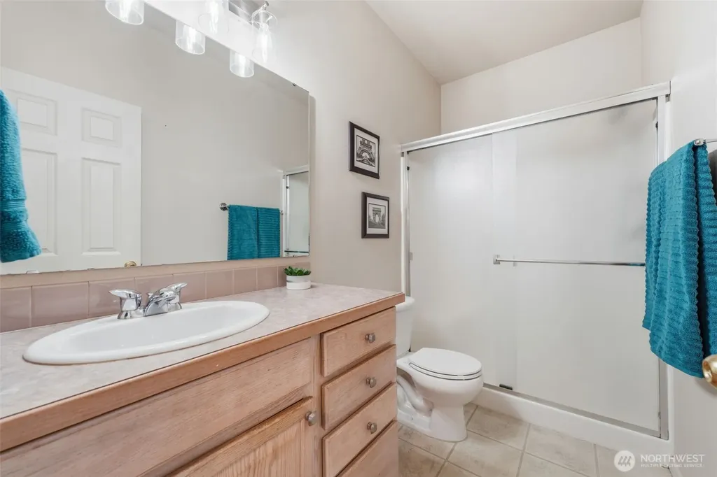 9821 Mia Lane Pasco WA 99301