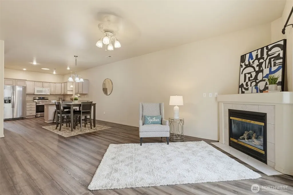 9821 Mia Lane Pasco WA 99301