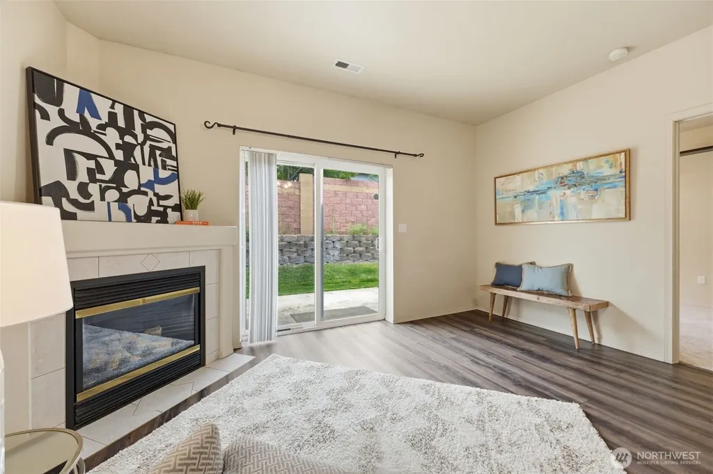 9821 Mia Lane Pasco WA 99301