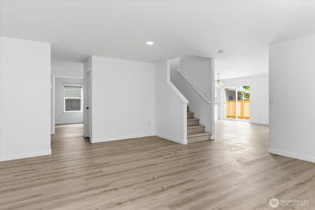 3808 S 335th Place Federal Way WA 98001