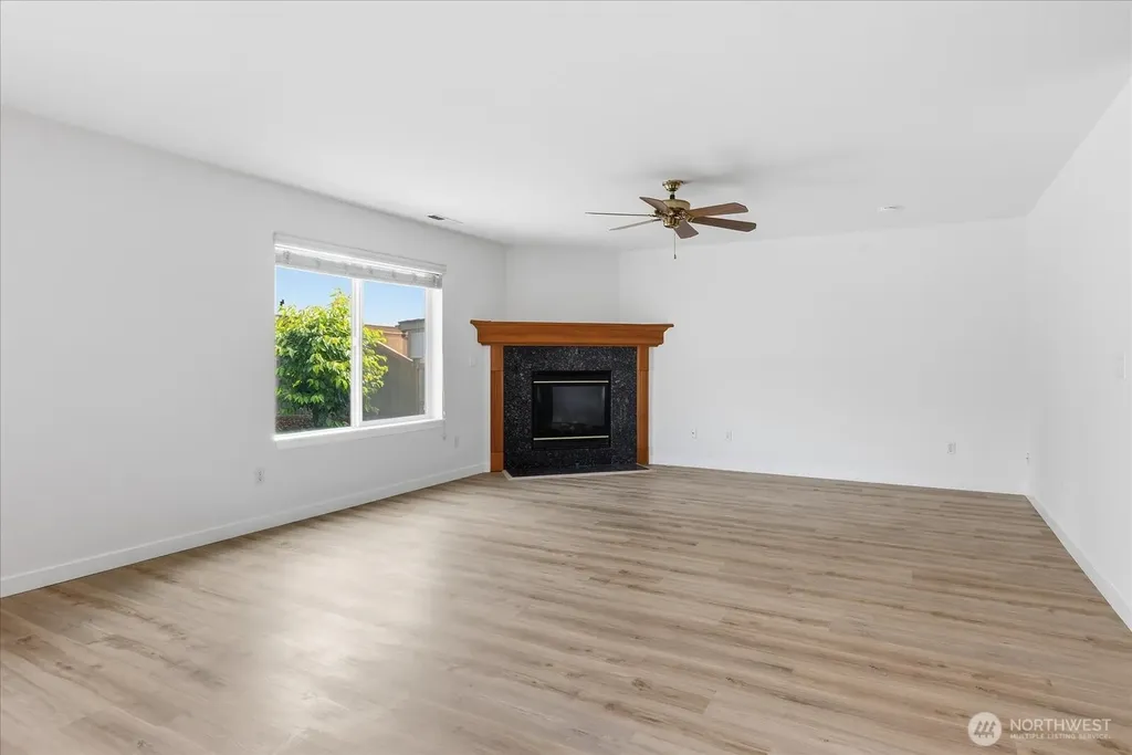 3808 S 335th Place Federal Way WA 98001