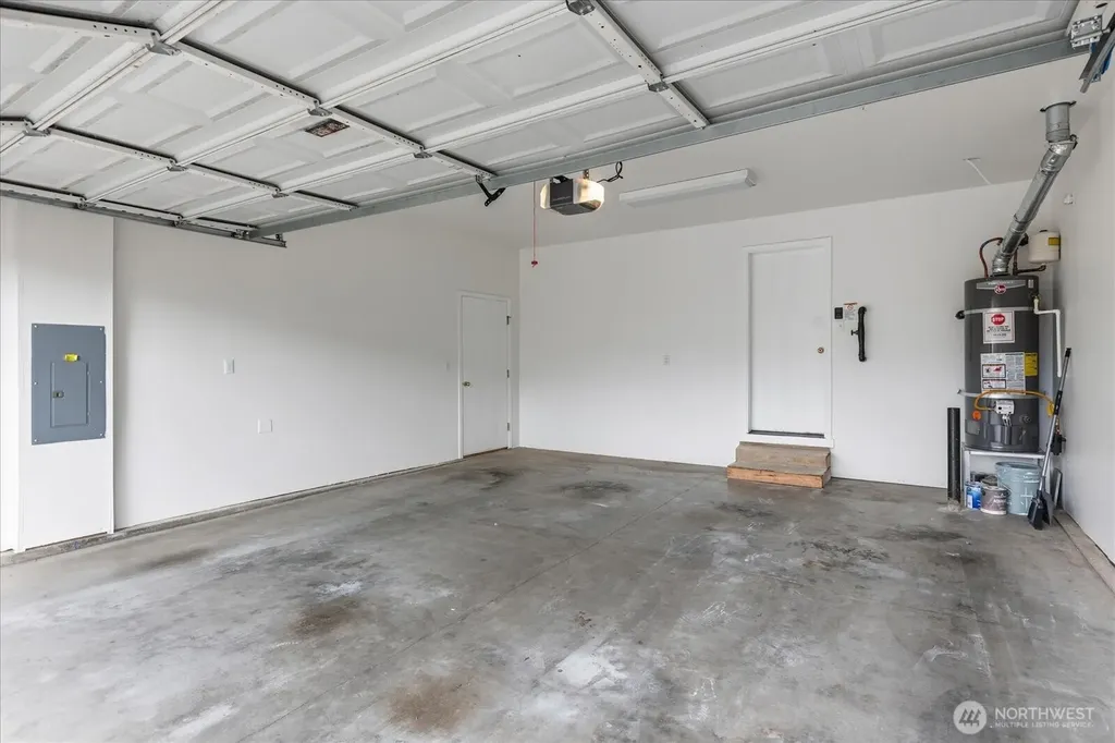 3808 S 335th Place Federal Way WA 98001