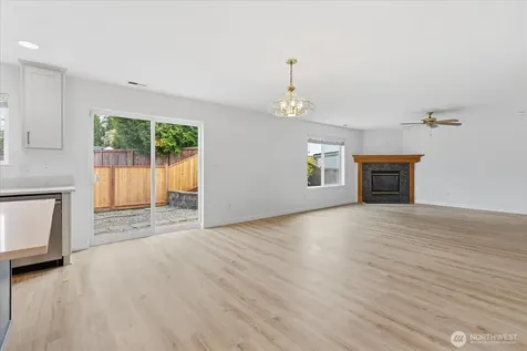 3808 S 335th Place Federal Way WA 98001