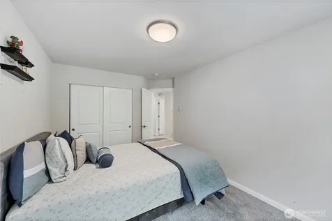 22328 88th Way S Kent WA 98031