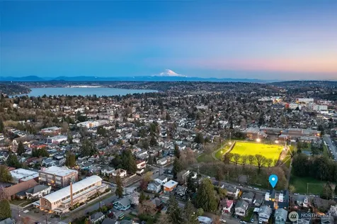 3916 S Juneau Street Seattle WA 98118