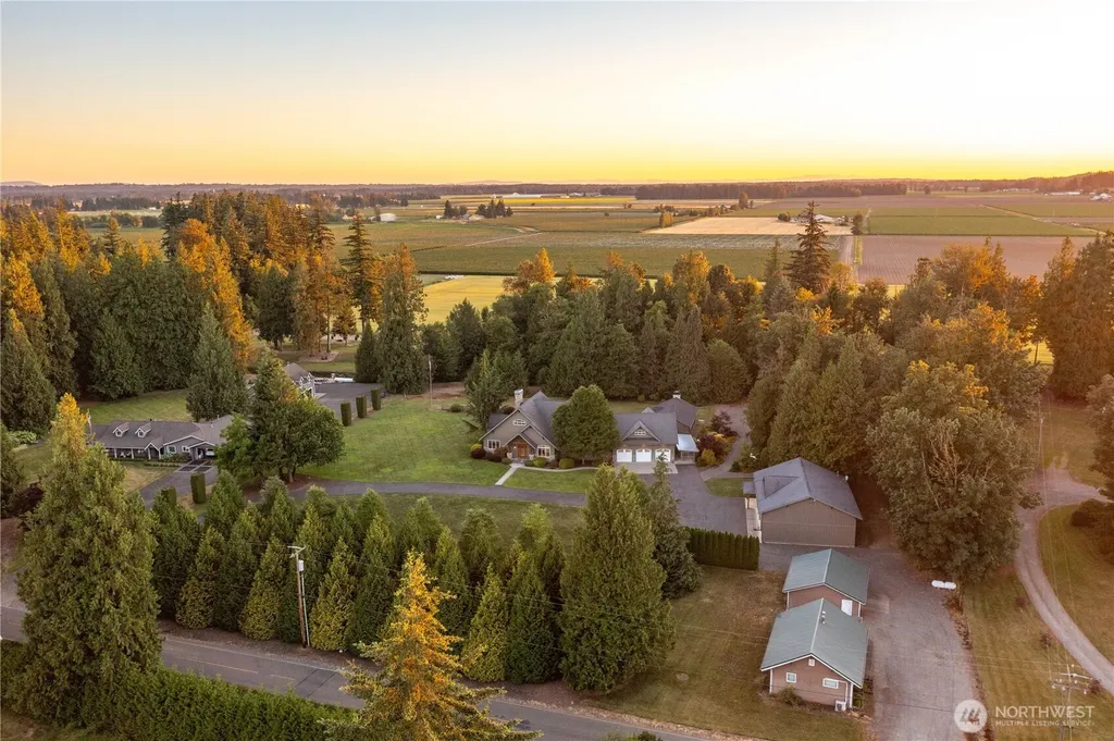 8751 Weidkamp Road Lynden WA 98264