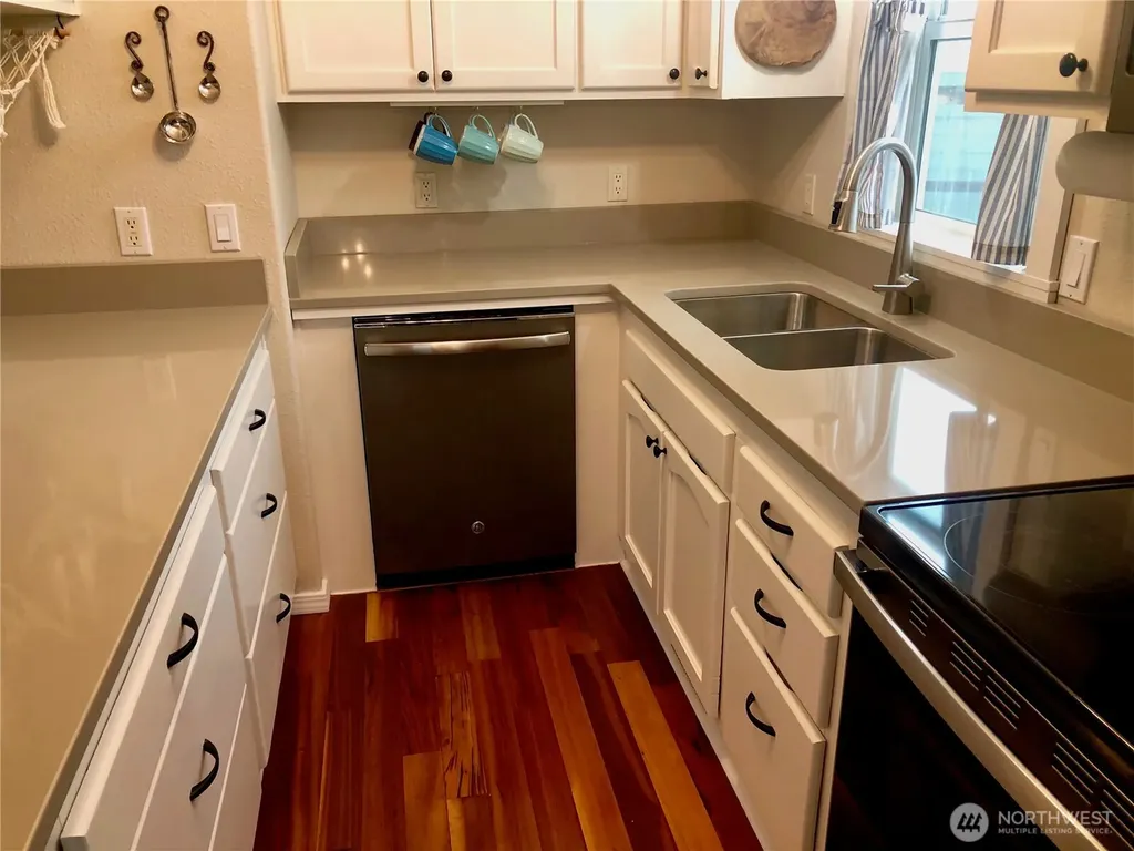 5545 Hillvue Road Blaine WA 98230