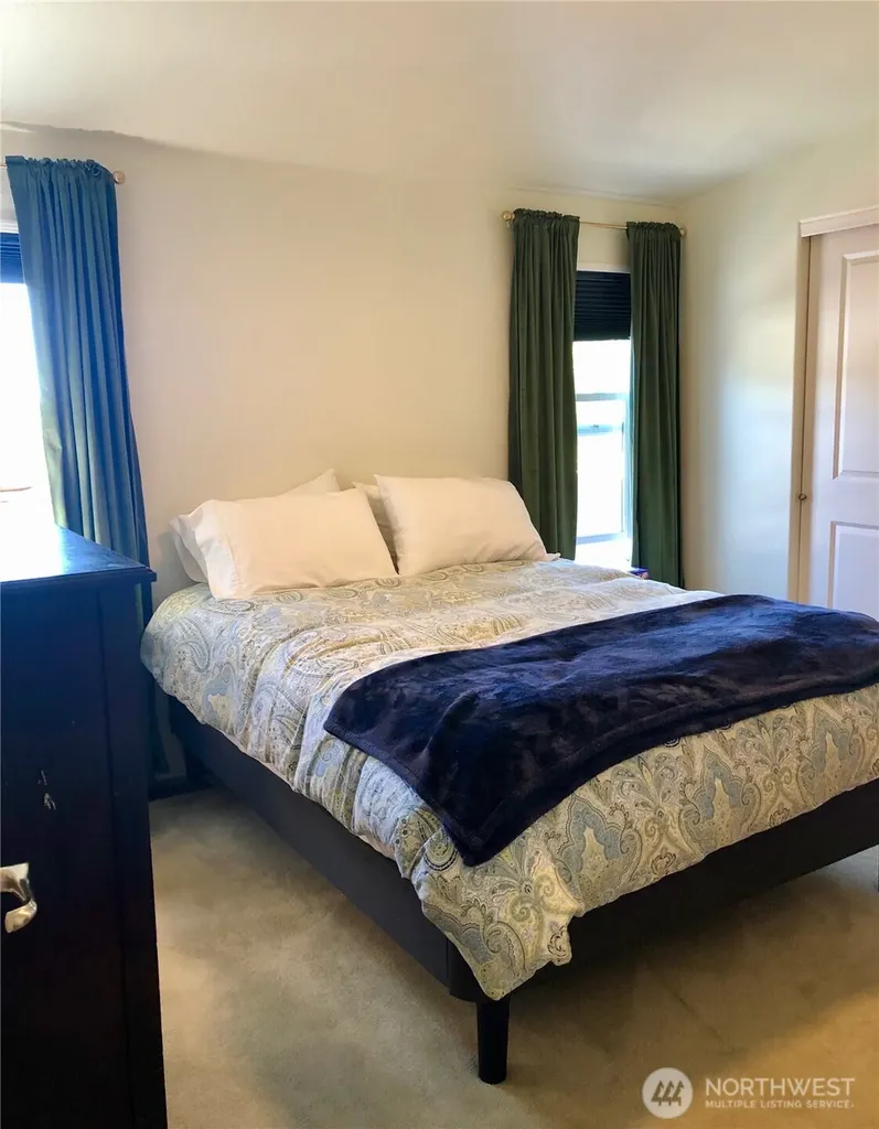 5545 Hillvue Road Blaine WA 98230