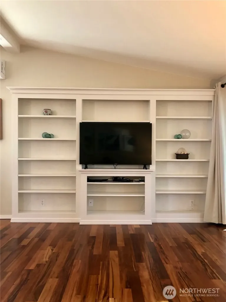 5545 Hillvue Road Blaine WA 98230