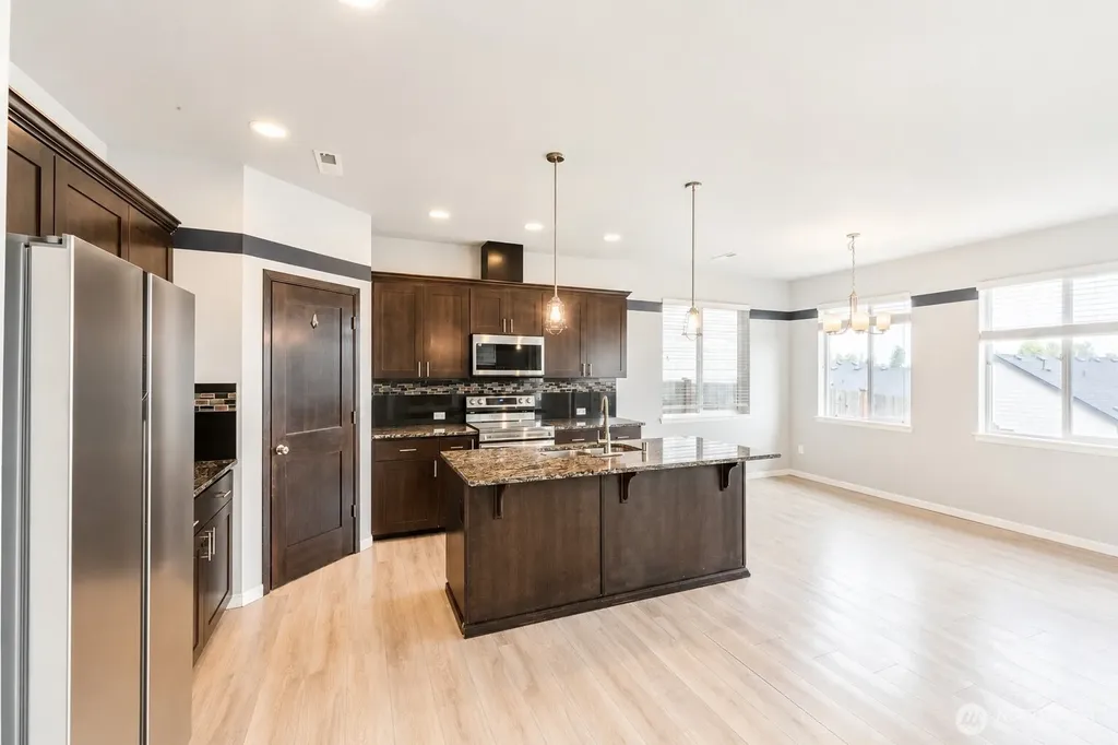 20133 19th Ave E Spanaway WA 98387