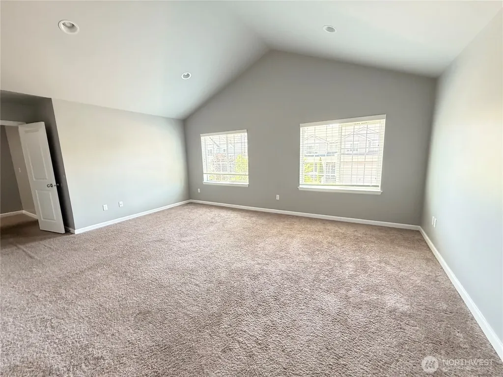 20133 19th Ave E Spanaway WA 98387