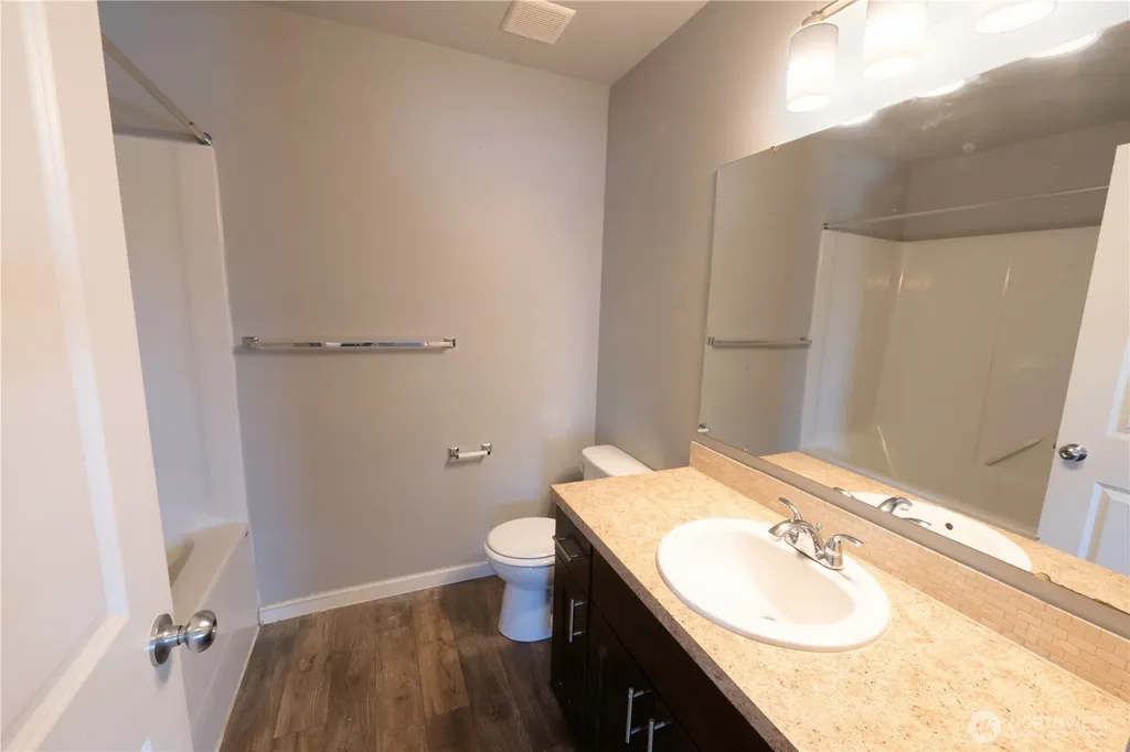 20133 E 19th Avenue Spanaway WA 98387