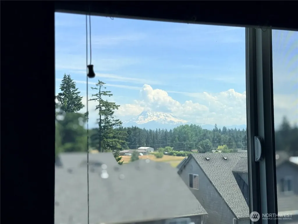 20133 19th Ave E Spanaway WA 98387