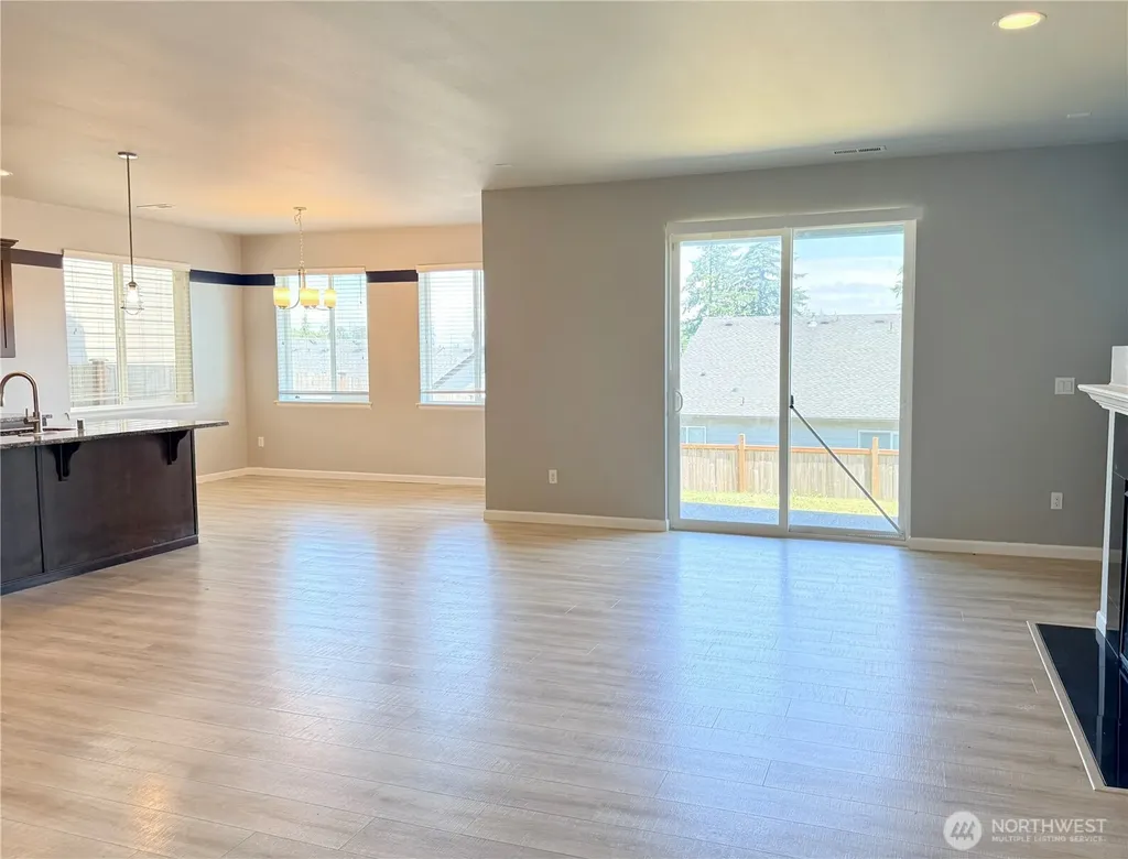 20133 19th Ave E Spanaway WA 98387