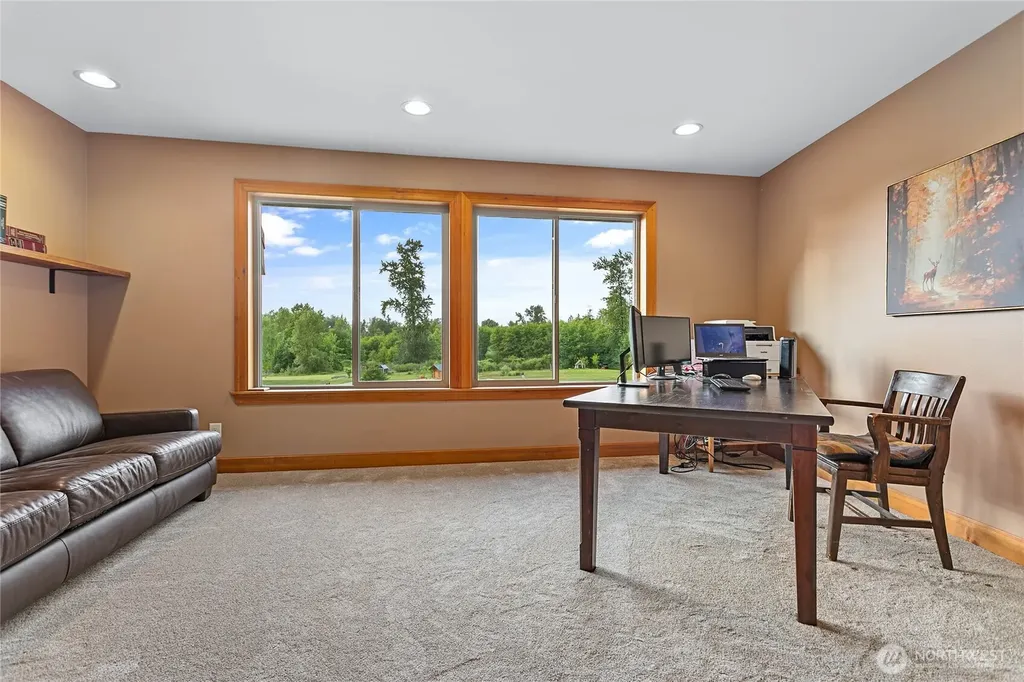 2692 H Street Road Blaine WA 98230