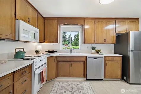 11311 107th Street SW Tacoma WA 98498