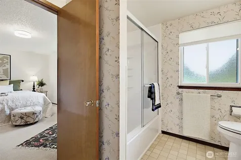 11311 107th Street SW Tacoma WA 98498