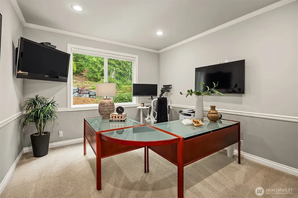 773 Summerhill Ridge Drive NW Issaquah WA 98027