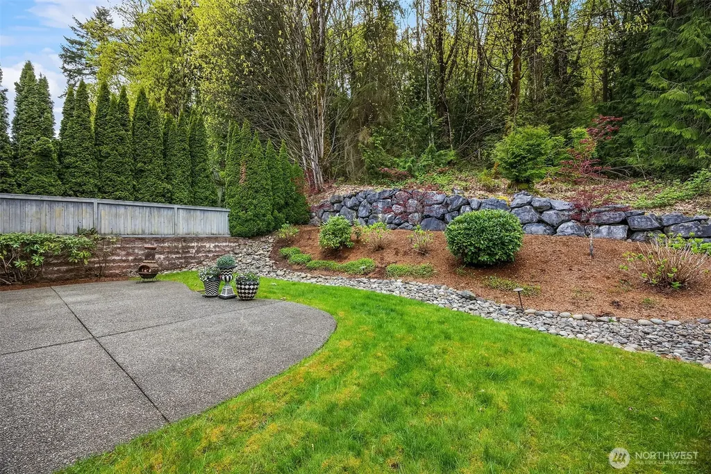 773 Summerhill Ridge Drive NW Issaquah WA 98027