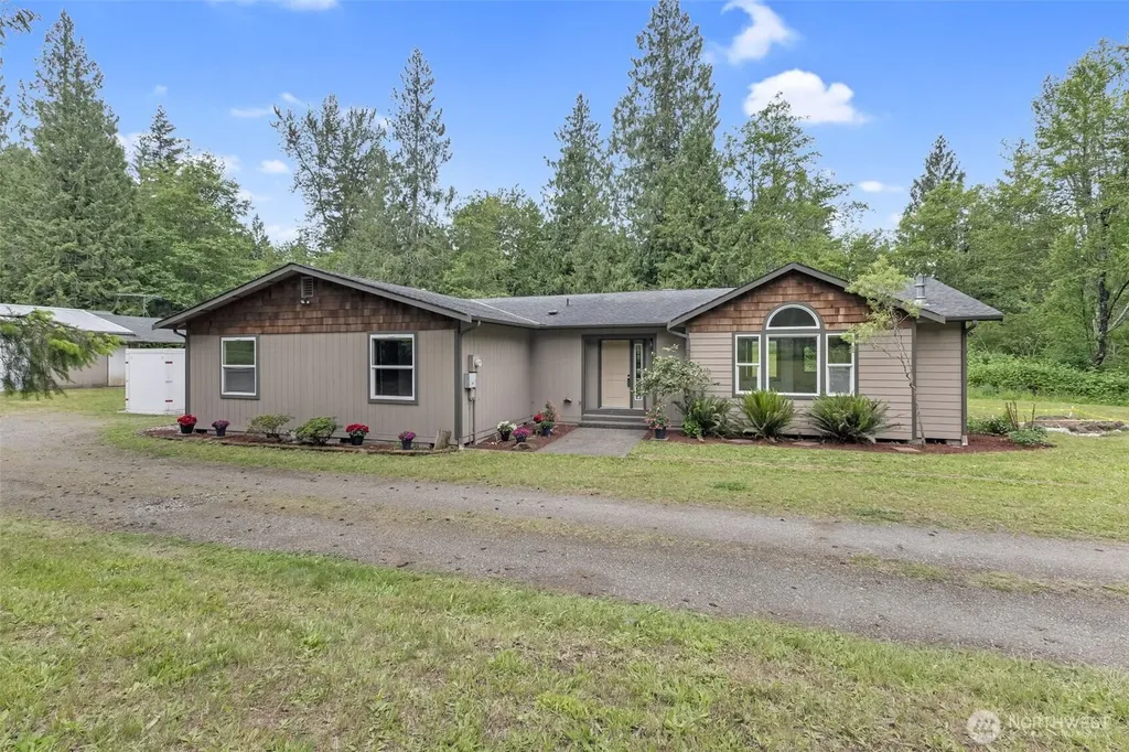 39322 310th Avenue SE Enumclaw WA 98022