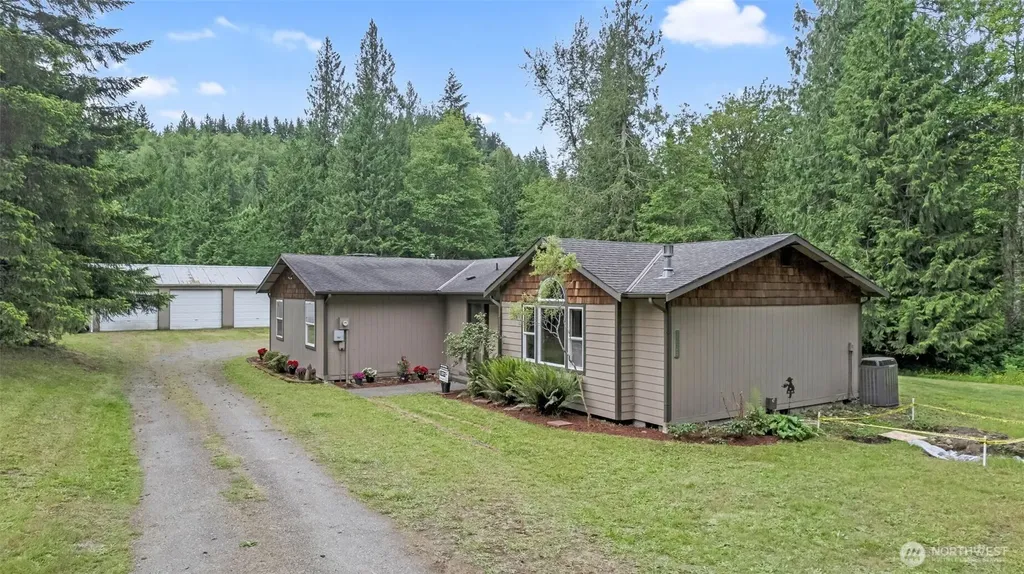 39322 310th Avenue SE Enumclaw WA 98022