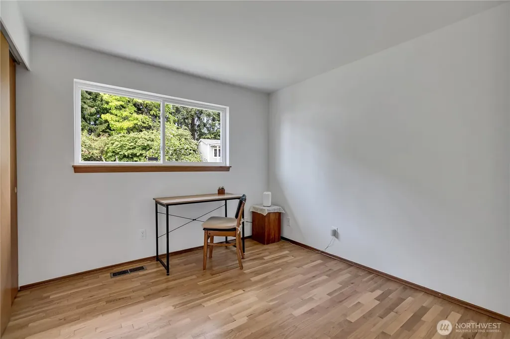 10510 SE 233rd Place Kent WA 98031