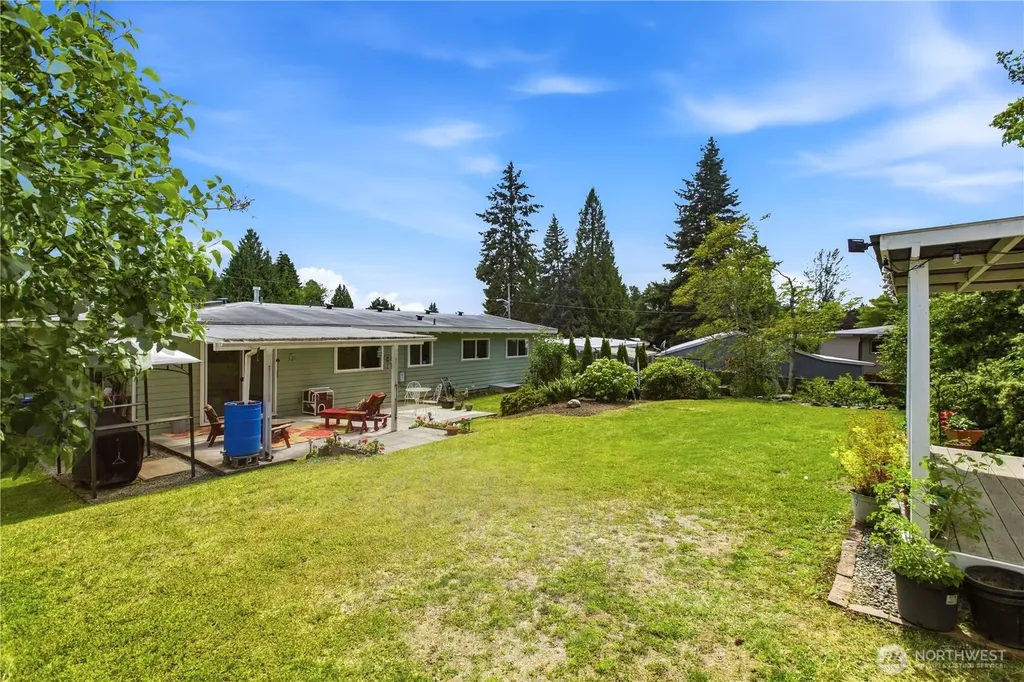 10510 SE 233rd Place Kent WA 98031