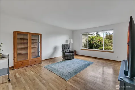 10510 SE 233rd Place Kent WA 98031