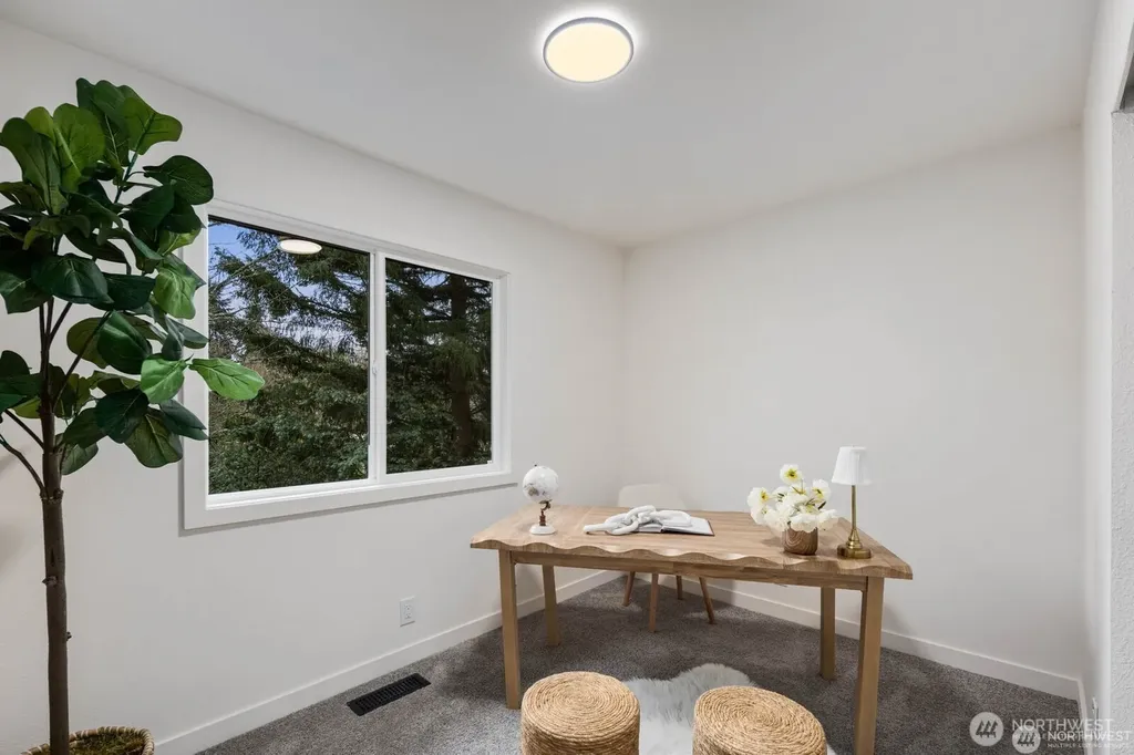 7211 182nd Street SW Edmonds WA 98026