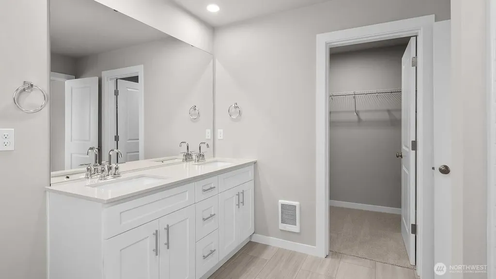 1105 138th Place SW Lynnwood WA 98087
