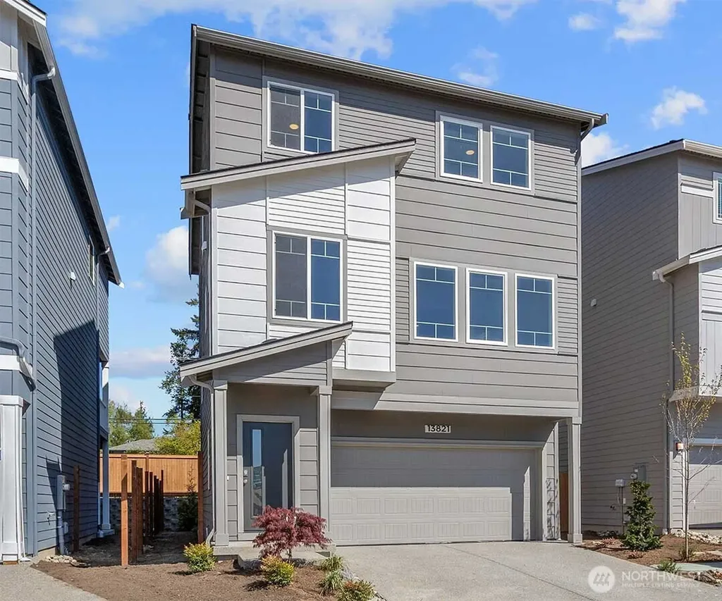 1105 138th Place SW Lynnwood WA 98087