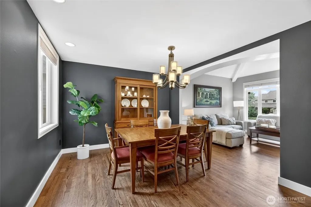 24861 NE 1st Place Sammamish WA 98074